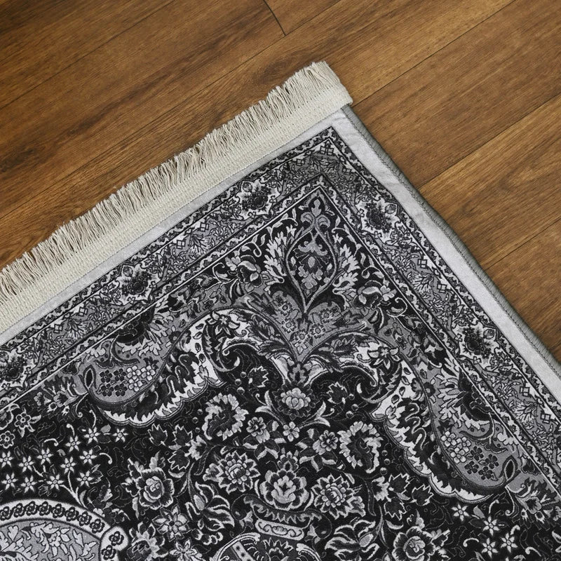 Nero Premium Velvet Rug 